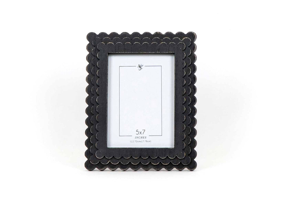 5x7 Scalloped Black Wood Frame