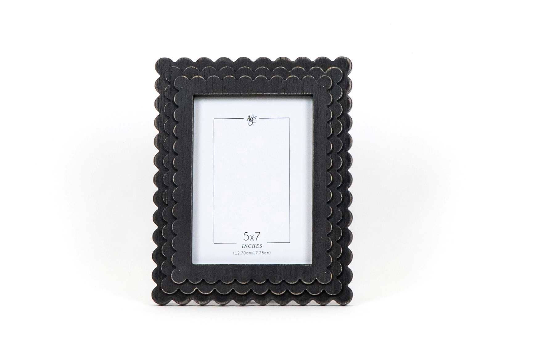 5x7 Scalloped Black Wood Frame